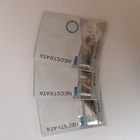 Neostrata Sheet Mask 3 Pack - Hyaluronic Acid Face Masks - Picture 1 of 3
